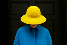 Load image into Gallery viewer, &quot;Cher&quot; Yellow hat

